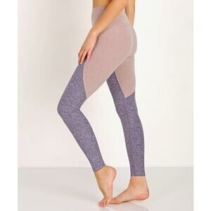 Beyond Yoga Spacedye Colorblock Leggings XS Purple Pink High Rise Buttery Soft